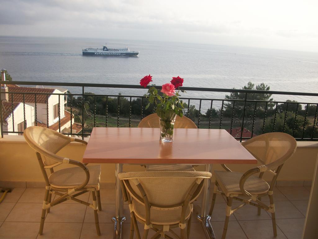 Dioni Studios & Apartments Poros  Dış mekan fotoğraf