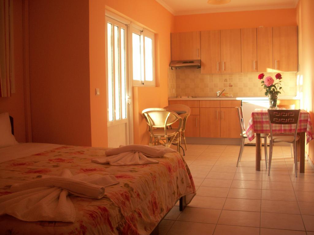 Dioni Studios & Apartments Poros  Dış mekan fotoğraf